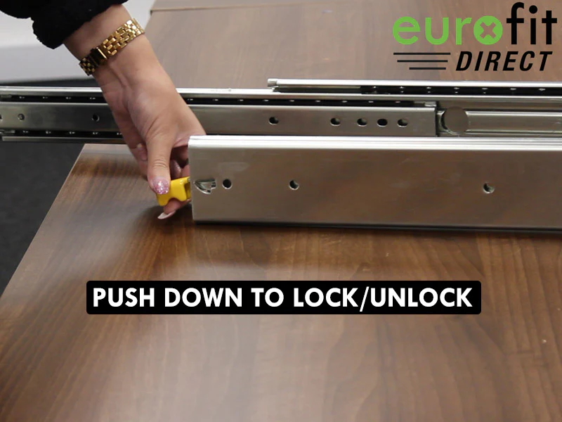 Heavy Duty Locking Drawer Runner 1118mm - 250kg - Full Extension - Image 4